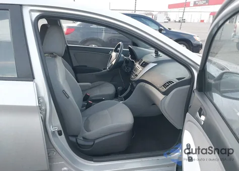 2013 Hyundai Accent Gls z USA, uszkodzony, nr VIN KMHCT4AE8DU439978